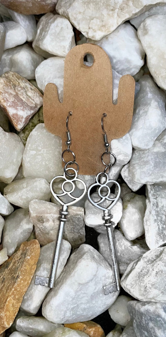 Queen of Hearts Key Earrings